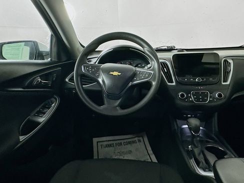 Used 2024 Chevrolet Malibu LT image 31