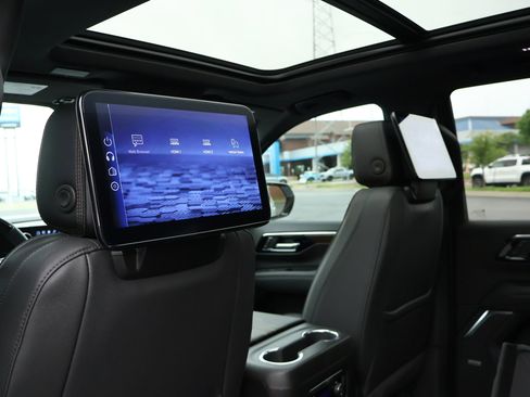 New 2026 Chevrolet Tahoe High Country AWD/4WD image 5