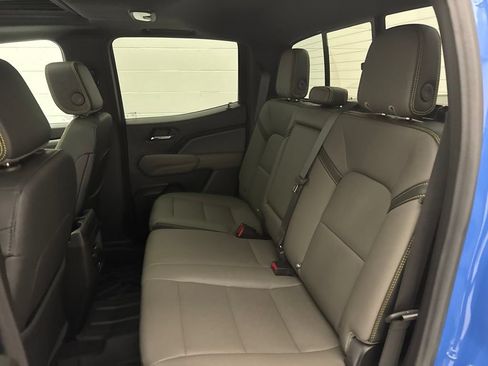 Used 2025 Chevrolet Colorado ZR2 AWD/4WD image 51