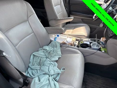 Used 2017 Honda Pilot Touring image 24