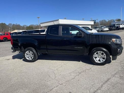 Used 2022 Chevrolet Colorado LT w/ Fleet Safety Package image 2
