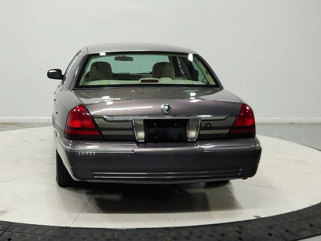Used 2007 Mercury Grand Marquis GS RWD image 6