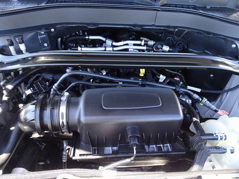 Used 2021 Ford Explorer Limited w/ Equipment Group 301A image 34