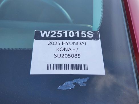 Used 2025 Hyundai Kona SEL FWD image 26
