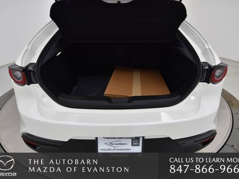 New 2026 MAZDA MAZDA3 2.5 S Hatchback w/ Premium Pkg image 34