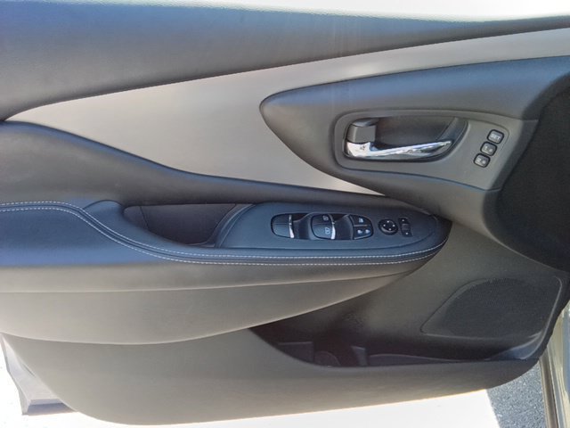 Certified 2023 Nissan Murano SL w/ SL Moonroof Package AWD/4WD image 7