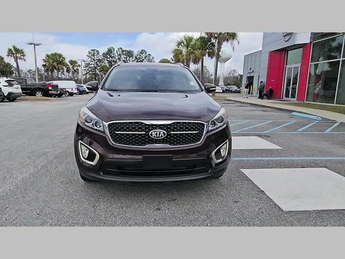 Used 2016 Kia Sorento LX w/ LX Convenience Package image 21