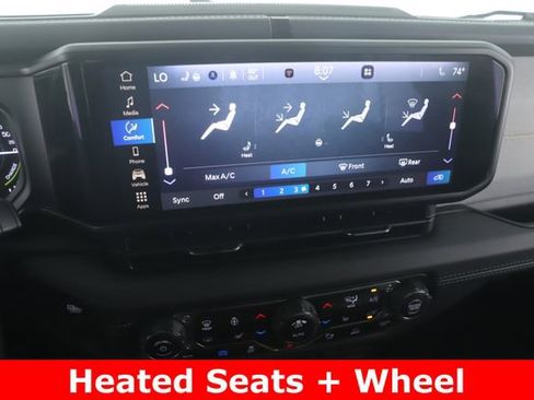 Used 2025 Jeep Wrangler Unlimited Sahara w/ Safety Group image 4