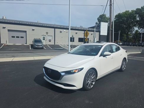 Used 2025 MAZDA MAZDA3 s FWD image 3