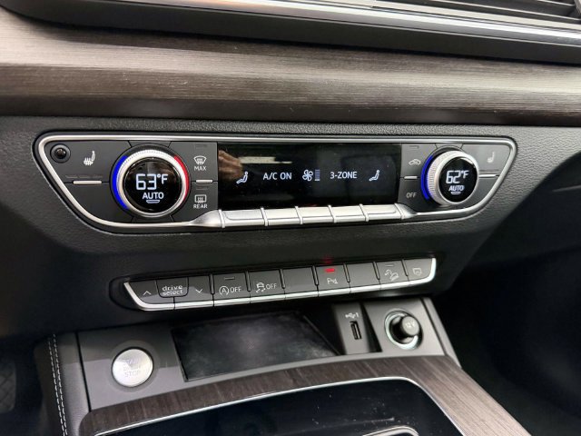 Certified 2023 Audi Q5 Premium Plus w/ Premium Plus Package AWD/4WD image 31