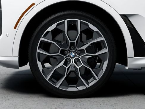 New 2027 BMW X7 xDrive40i w/ M Sport Package AWD/4WD image 7