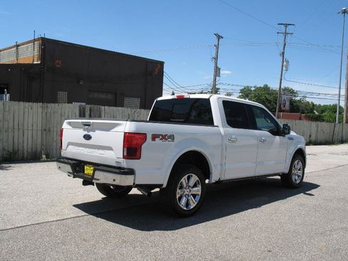 Used 2019 Ford F150 Lariat w/ Equipment Group 502A Luxury AWD/4WD image 8