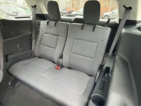 New 2026 Ford Explorer Active RWD image 19
