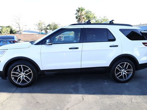 Used 2016 Ford Explorer Sport w/ Equipment Group 401A AWD/4WD image 7