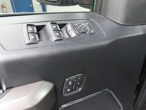 Used 2020 Ford F150 Platinum w/ Equipment Group 701A Luxury AWD/4WD image 54