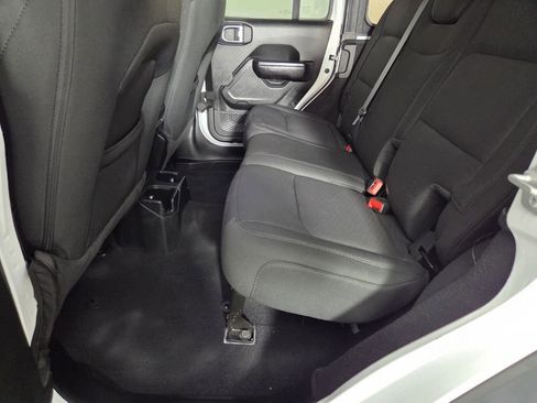 Certified 2021 Jeep Wrangler Unlimited Sport image 24