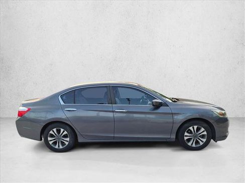 Used 2013 Honda Accord LX image 4