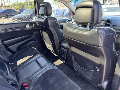 Used 2012 Jeep Grand Cherokee SRT8 w/ Luxury Group II AWD/4WD image 42