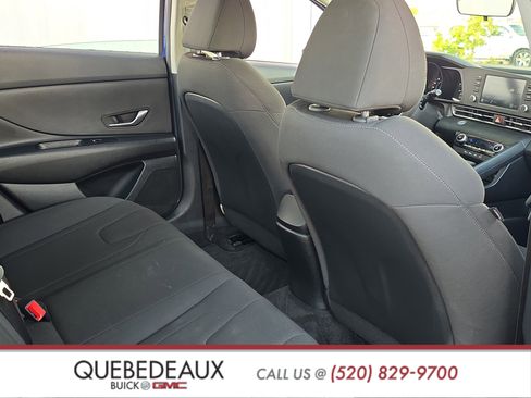 Used 2022 Hyundai Elantra SEL FWD image 28