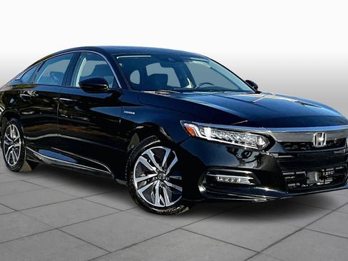 Certified 2020 Honda Accord Touring image 2