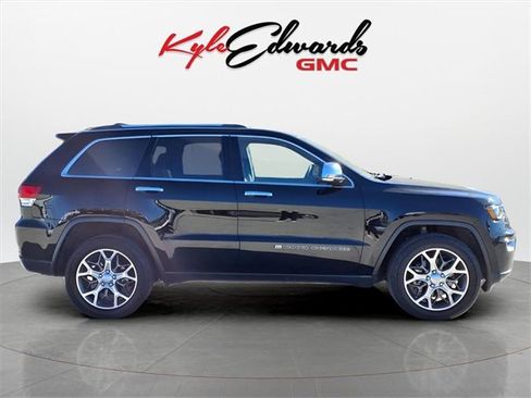 Used 2022 Jeep Grand Cherokee Limited w/ Trailer Tow Group IV image 4