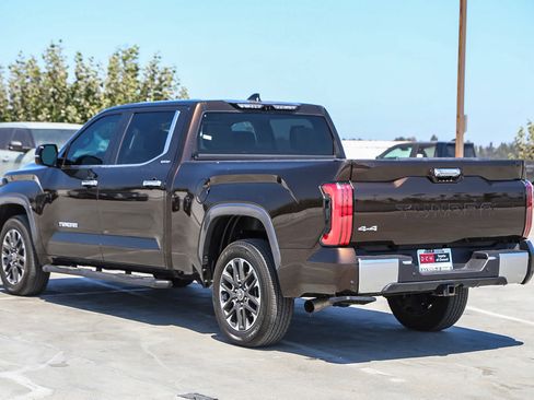 Used 2024 Toyota Tundra Limited AWD/4WD image 7
