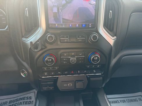 Used 2020 Chevrolet Silverado 2500 LTZ w/ LTZ Premium Package AWD/4WD image 16