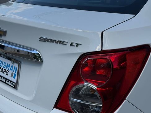 Used 2015 Chevrolet Sonic LT FWD image 20