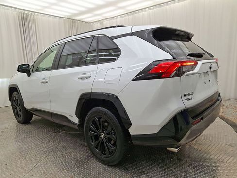 Used 2023 Toyota RAV4 SE w/ Convenience Package image 22