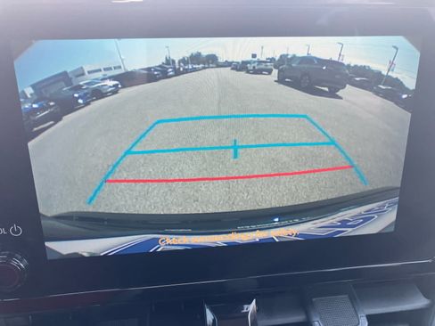 Used 2025 Toyota Corolla LE FWD image 20
