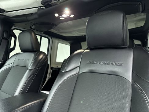 Used 2020 Jeep Wrangler Unlimited Sport image 9