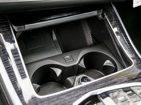 New 2026 BMW X5 xDrive40i w/ Executive Package image 15