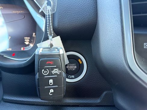 New 2026 RAM 1500 Big Horn AWD/4WD image 30