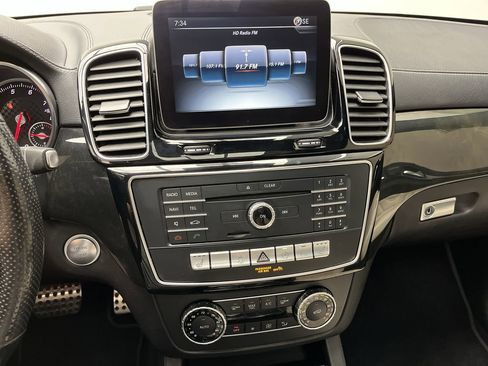 Used 2017 Mercedes-Benz GLE 43 AMG 4MATIC image 18