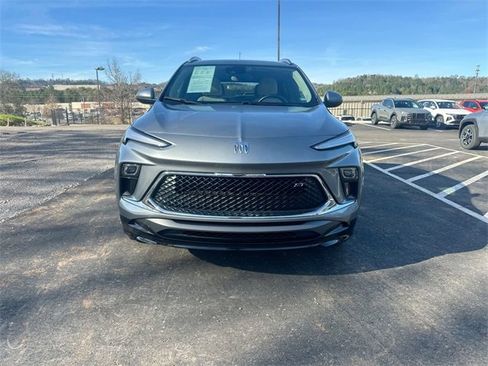 Used 2024 Buick Encore GX Sport Touring image 11