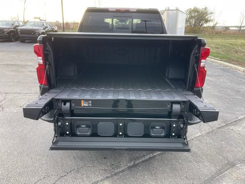 New 2026 Chevrolet Silverado 1500 High Country w/ High Country Premium Package image 36