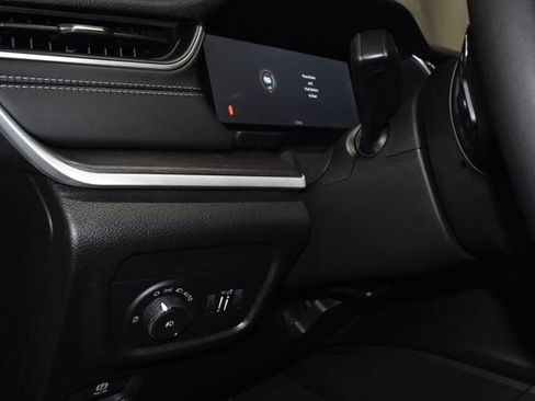 New 2025 Jeep Grand Cherokee Limited image 27