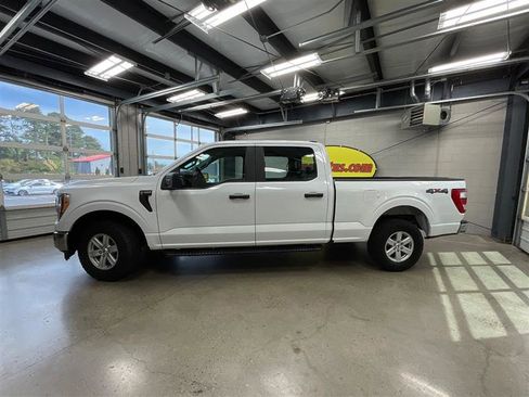 Used 2022 Ford F150 XL w/ Equipment Group 101A High AWD/4WD image 2