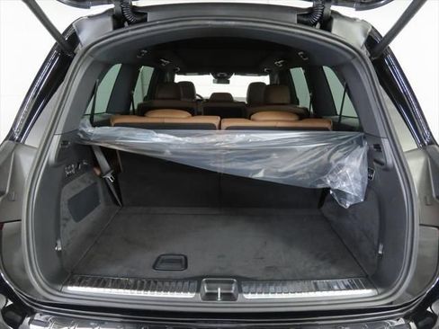 New 2026 Mercedes-Benz GLS 450 4MATIC image 29