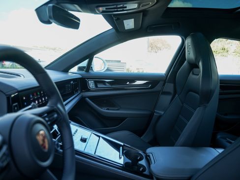 New 2026 Porsche Panamera image 20