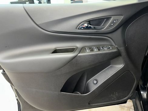 Certified 2024 Chevrolet Equinox LT image 4