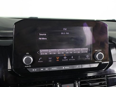 Used 2023 Nissan Pathfinder SV image 42