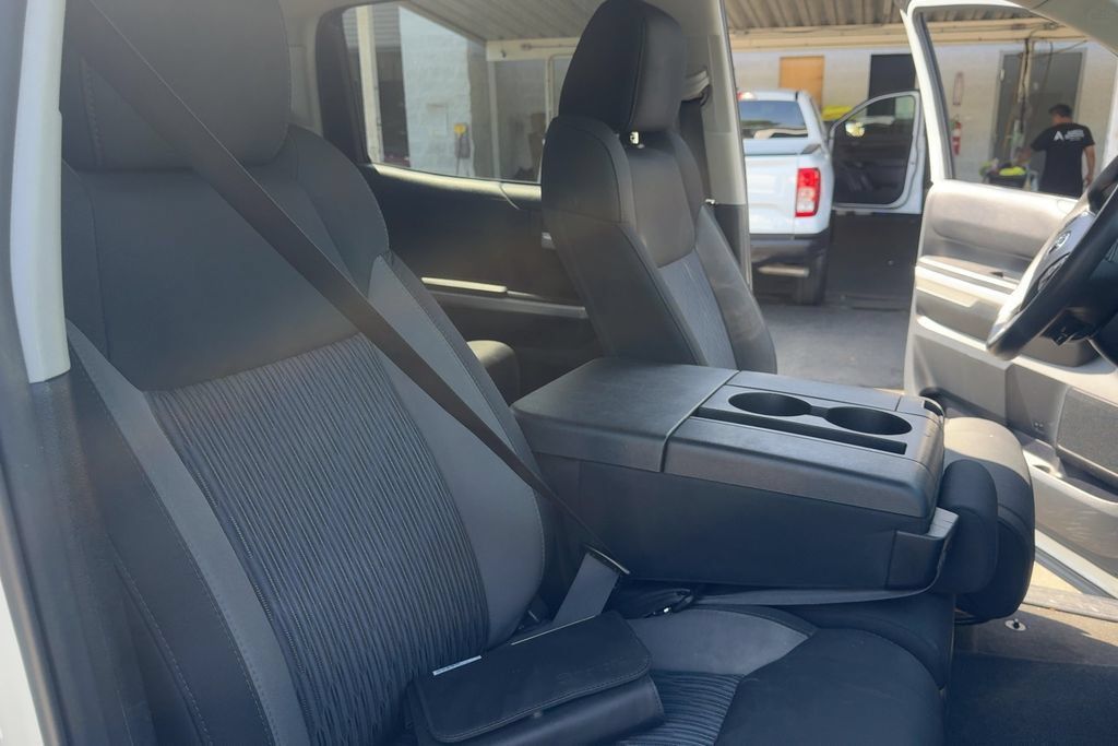 Used 2015 Toyota Tundra SR5 RWD image 15