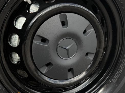 Used 2025 Mercedes-Benz Sprinter 2500 image 47