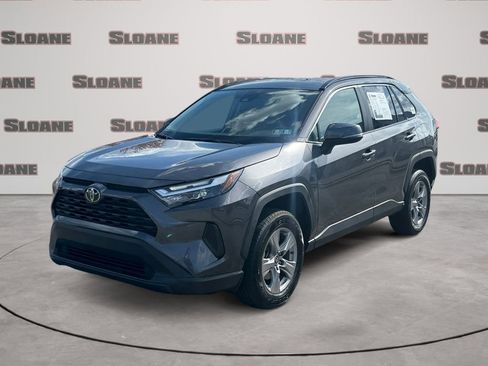 Used 2024 Toyota RAV4 XLE image 1