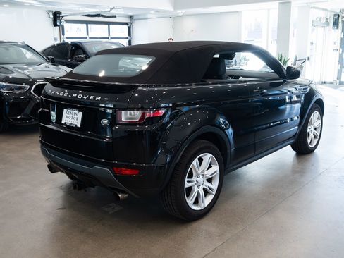 Used 2017 Land Rover Range Rover Evoque HSE Dynamic image 11