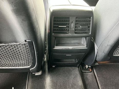 Used 2016 Mercedes-Benz GLE 350 4MATIC image 23