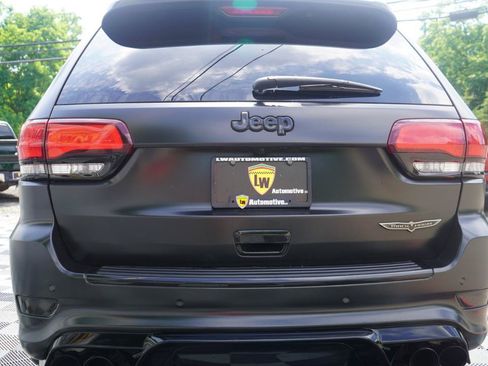 Used 2018 Jeep Grand Cherokee Trackhawk AWD/4WD image 21