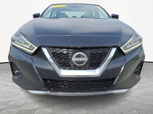 Used 2023 Nissan Maxima Platinum FWD image 2