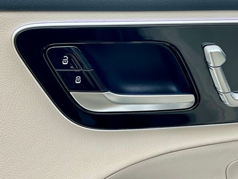 Certified 2025 Mercedes-Benz C 300 C 300 image 28